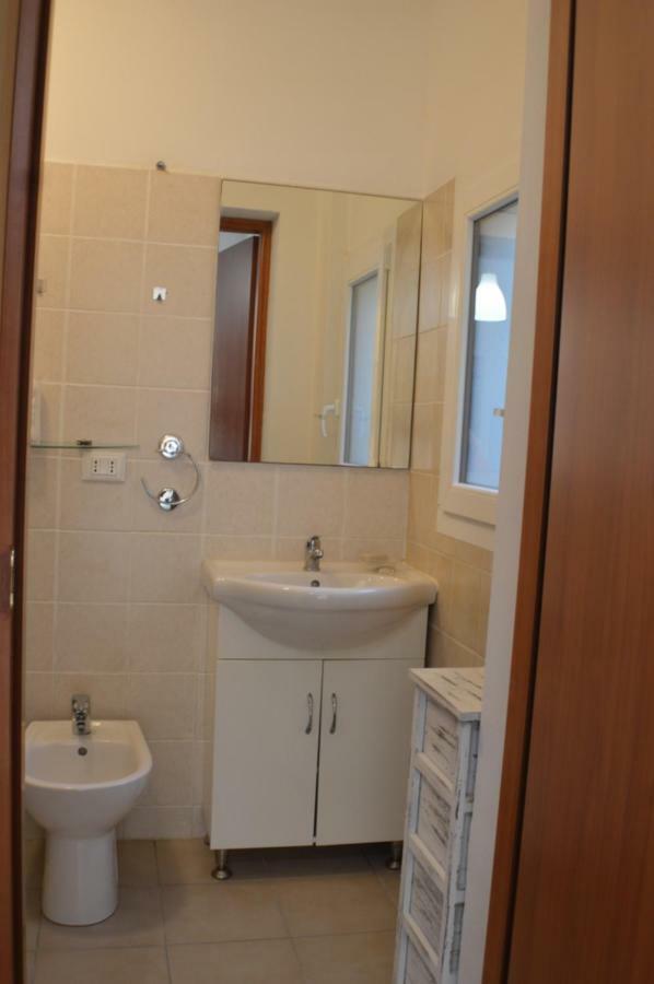 Niccolo I Apartment ลาสเปเซีย ภายนอก รูปภาพ